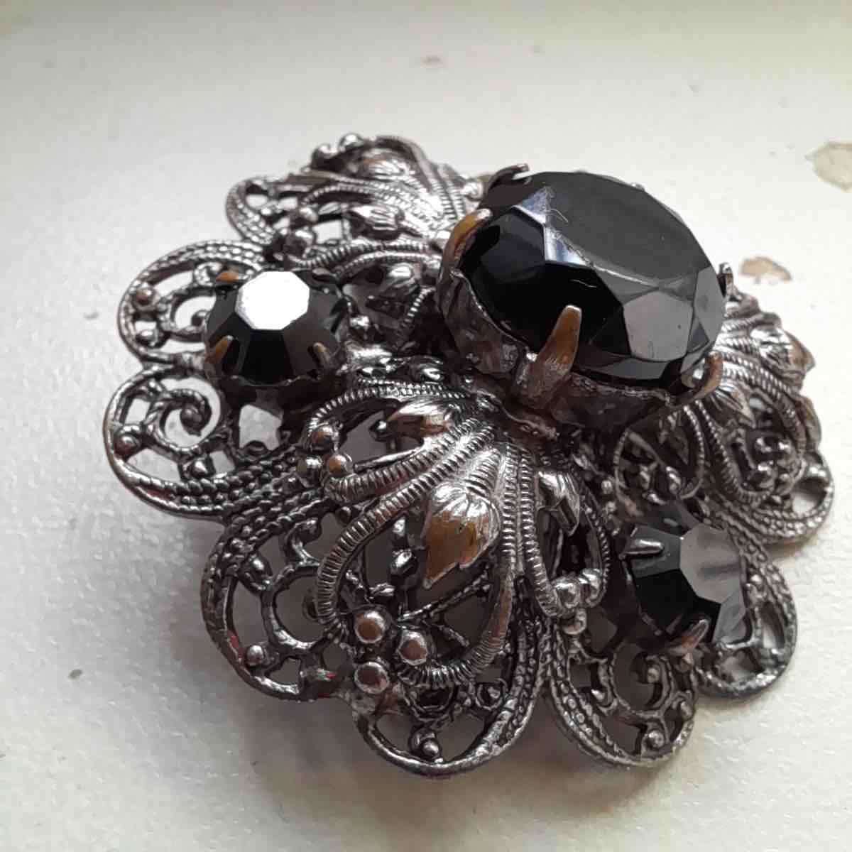 canetille brooch2 5.jpg