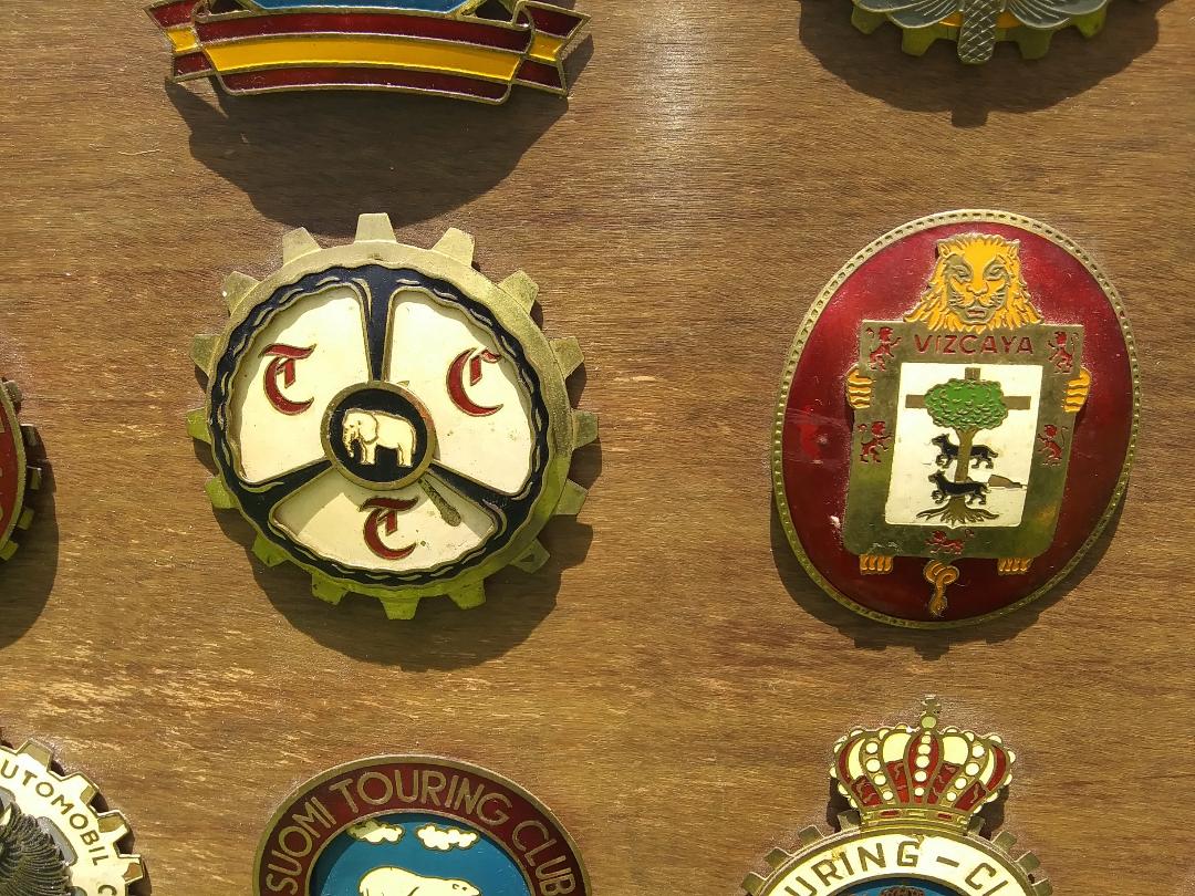 CAR BADGES 3AA.jpg