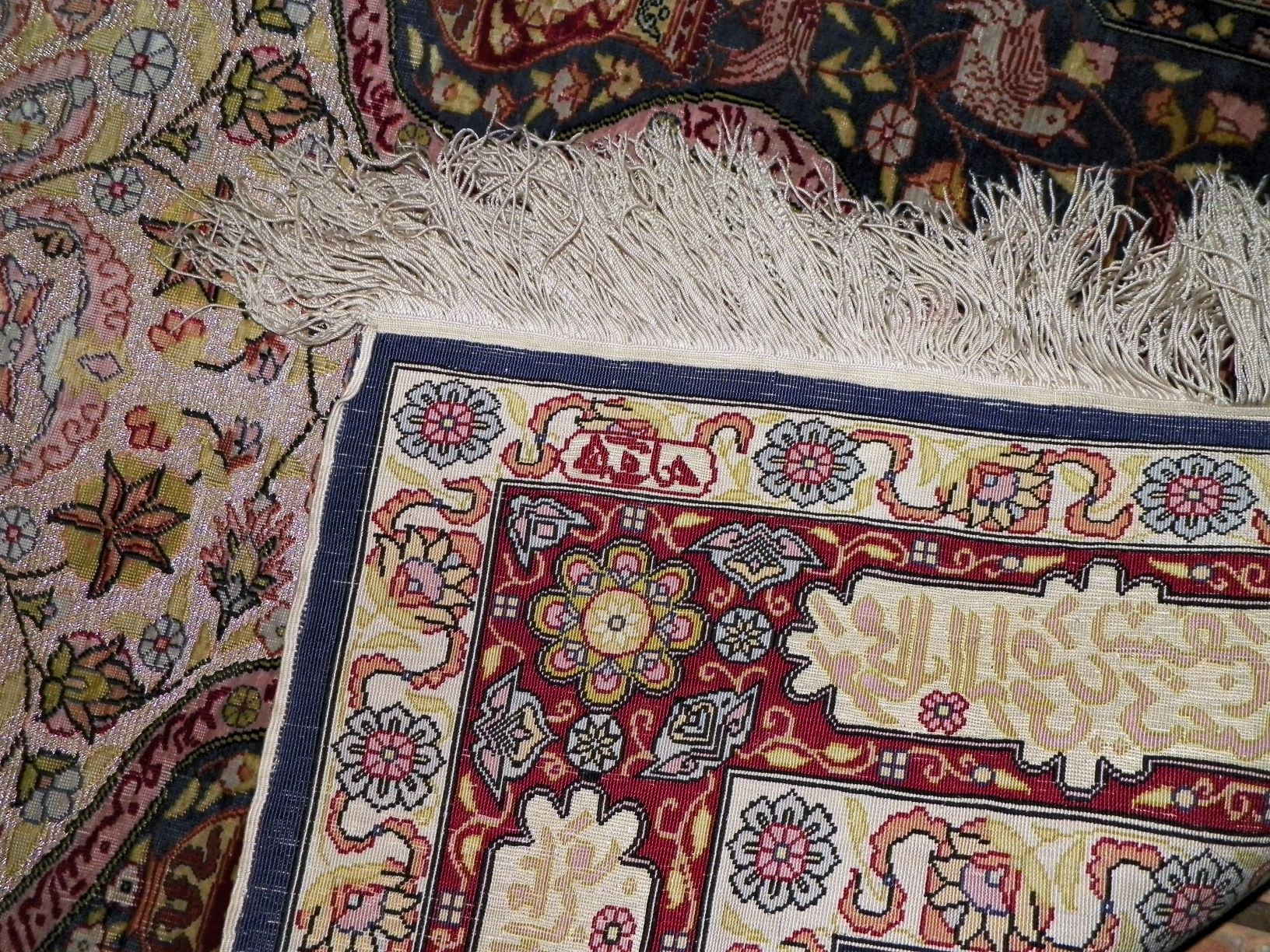 CARPET PRAYER SOLK 44 x 34 1A_EAA.JPG
