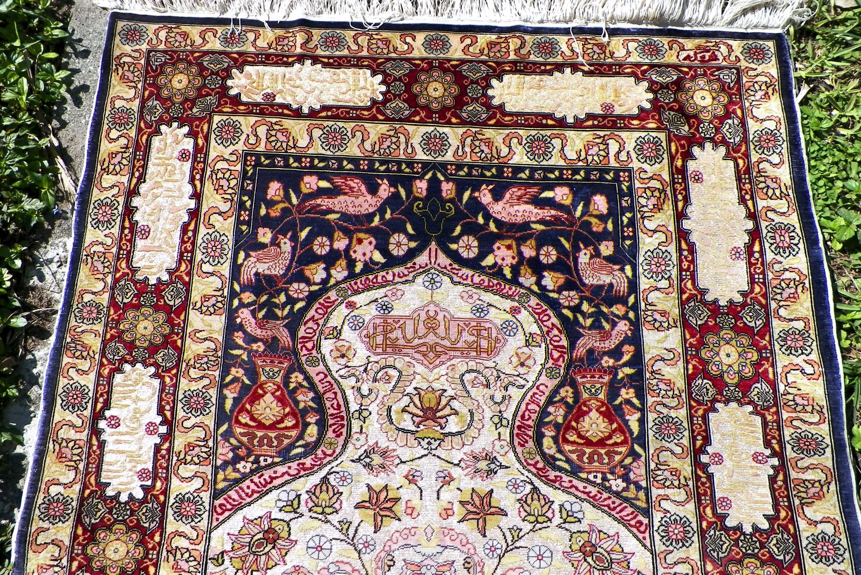 CARPET PRAYER SOLK 44 x 34 4AA.JPG