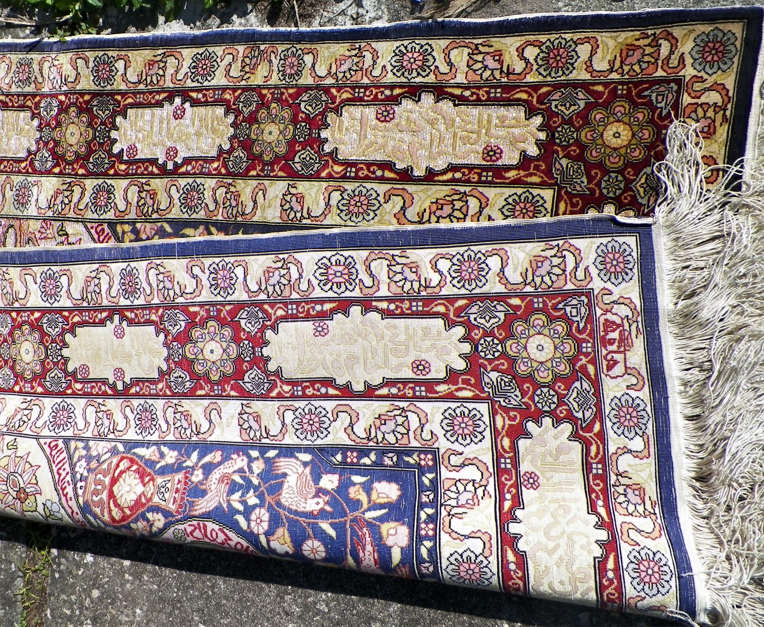 CARPET PRAYER SOLK 44 x 34 7AA.JPG