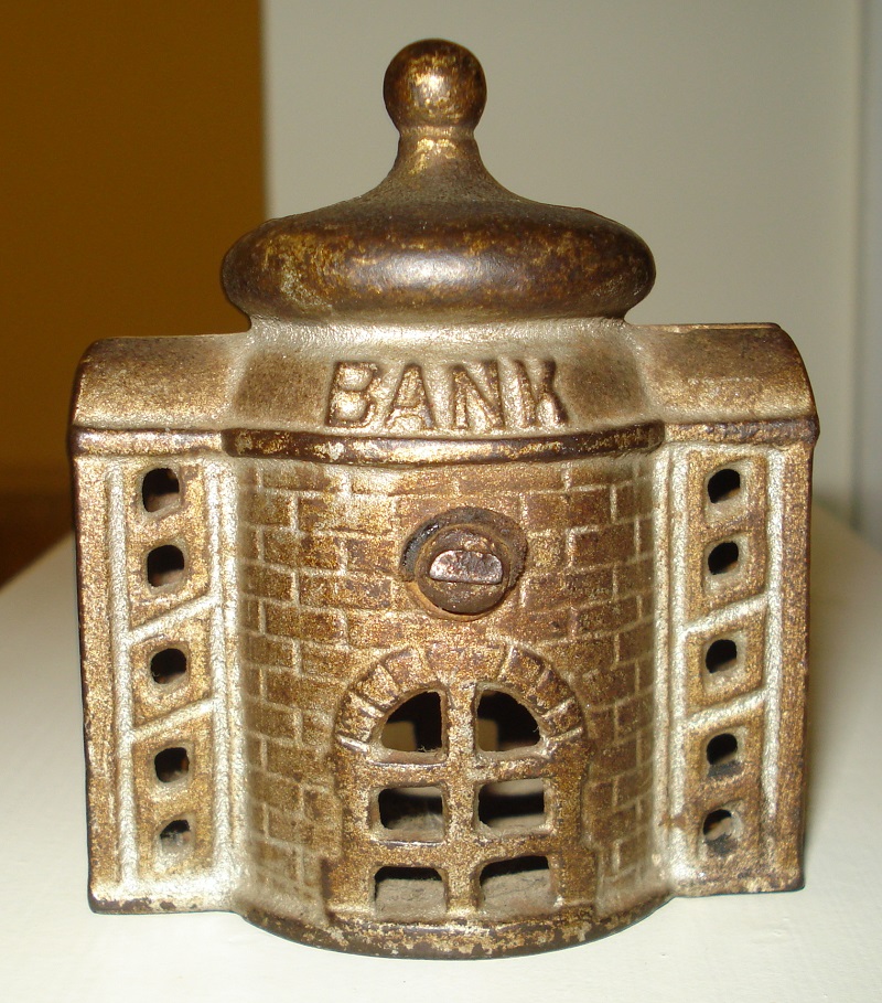 cast iron bank small bldg.jpg