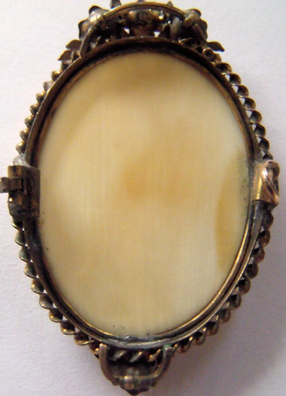 Celluloid Cupid Garland B.jpg