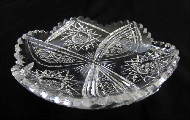 CG bowl star tri loop1 640.jpg