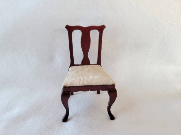 chair1.JPG
