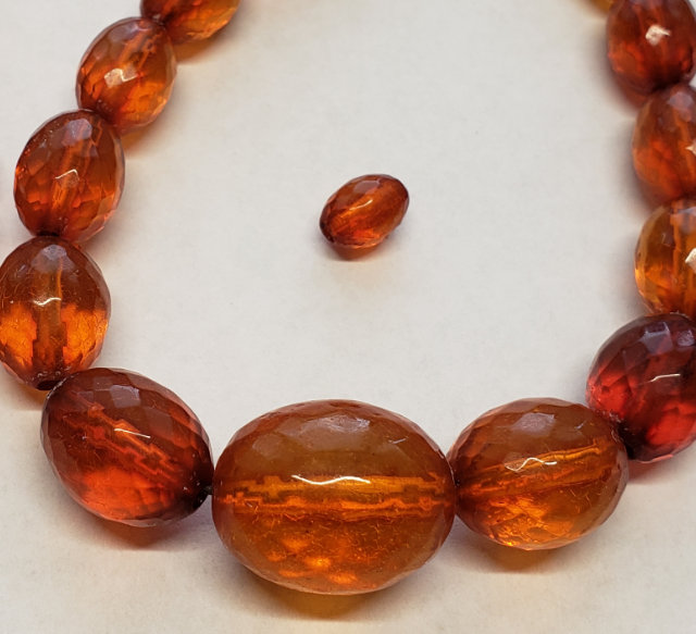 CherryAmberBeads-3a.jpg