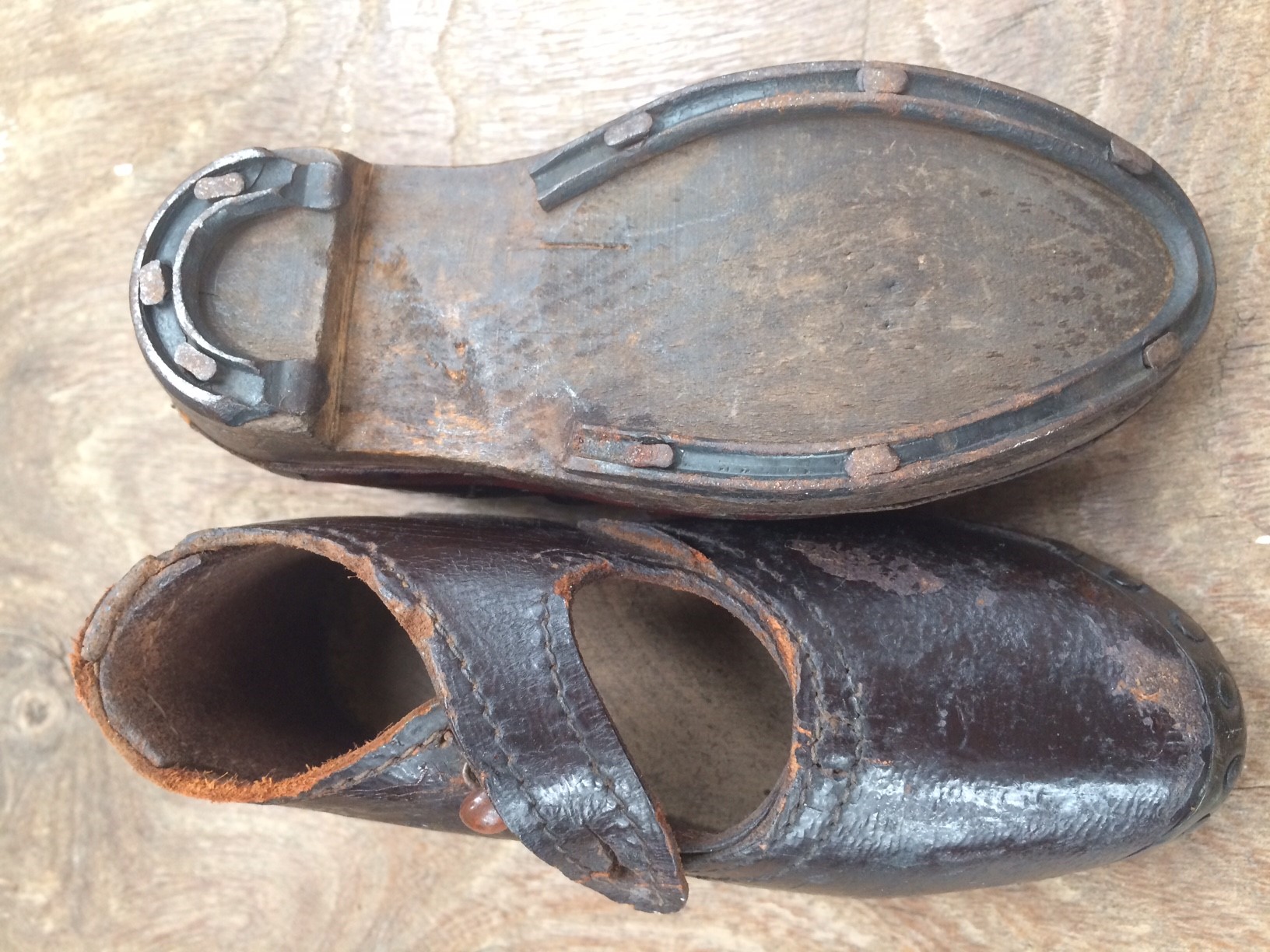 Children's clogs with metal inserts on soles - credit Hansons.jpg
