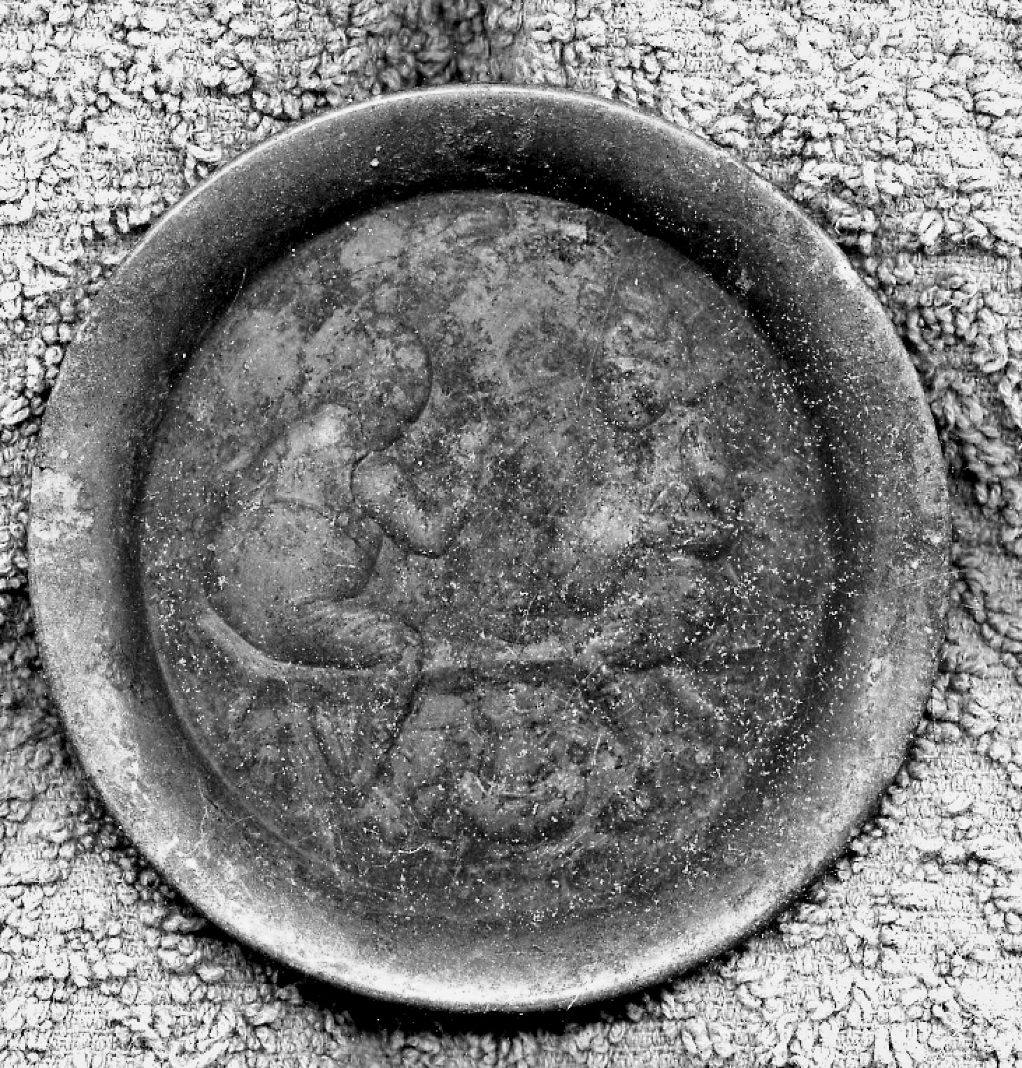 Child's plate.jpg