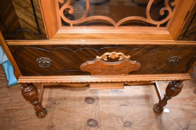 Depression Era China Cabinet | Antiques Board