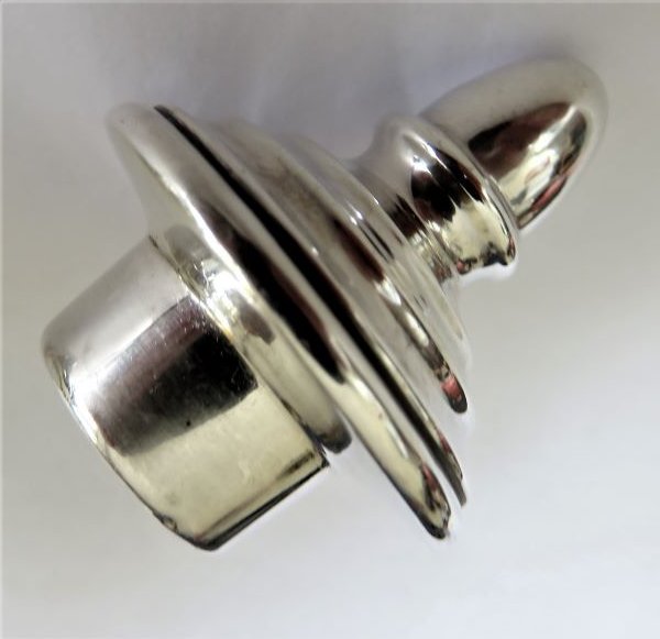 chinese covered jar lid.JPG