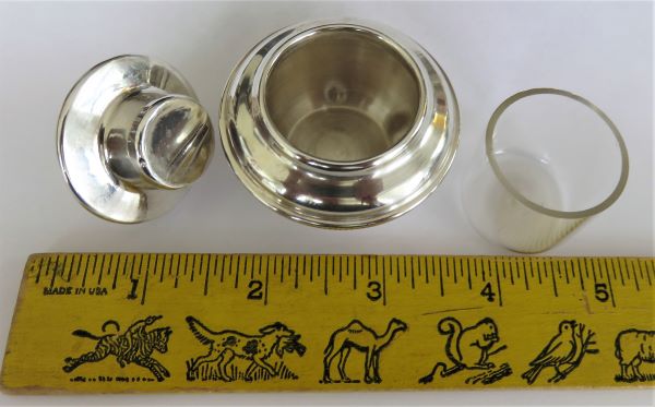 chinese covered jar pieces.JPG