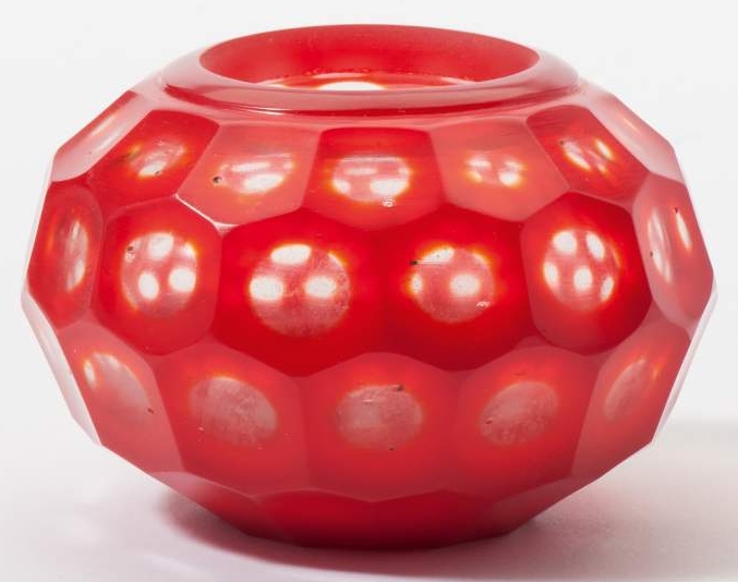 chinese-hexagon-facet-cut-cased-glass-round-bowl-red-Marked-Guangxu-nianzhi.jpg