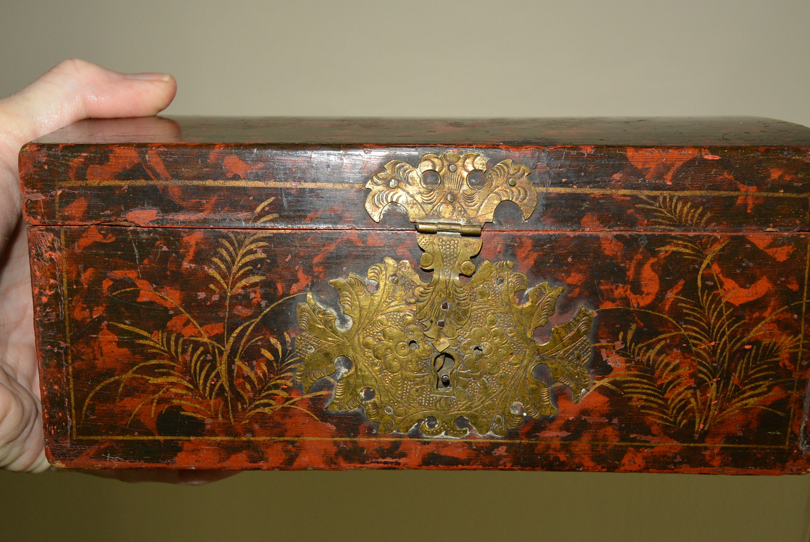 chineseboxresizede.jpg