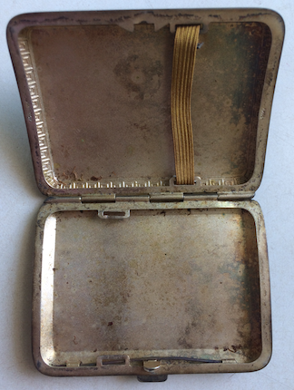 cigarette case EPNS greek design inside.png