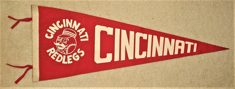 Cincinnati Reds Pennant 1950s era.jpg