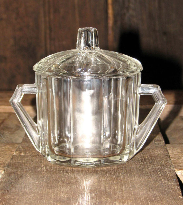 Clear Glass Sugar Bowl w Lid 10 panels, Daisy flower in bottom