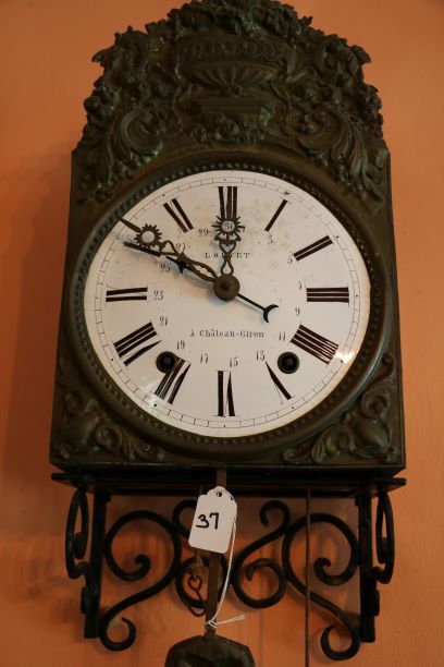 clock re1.jpg