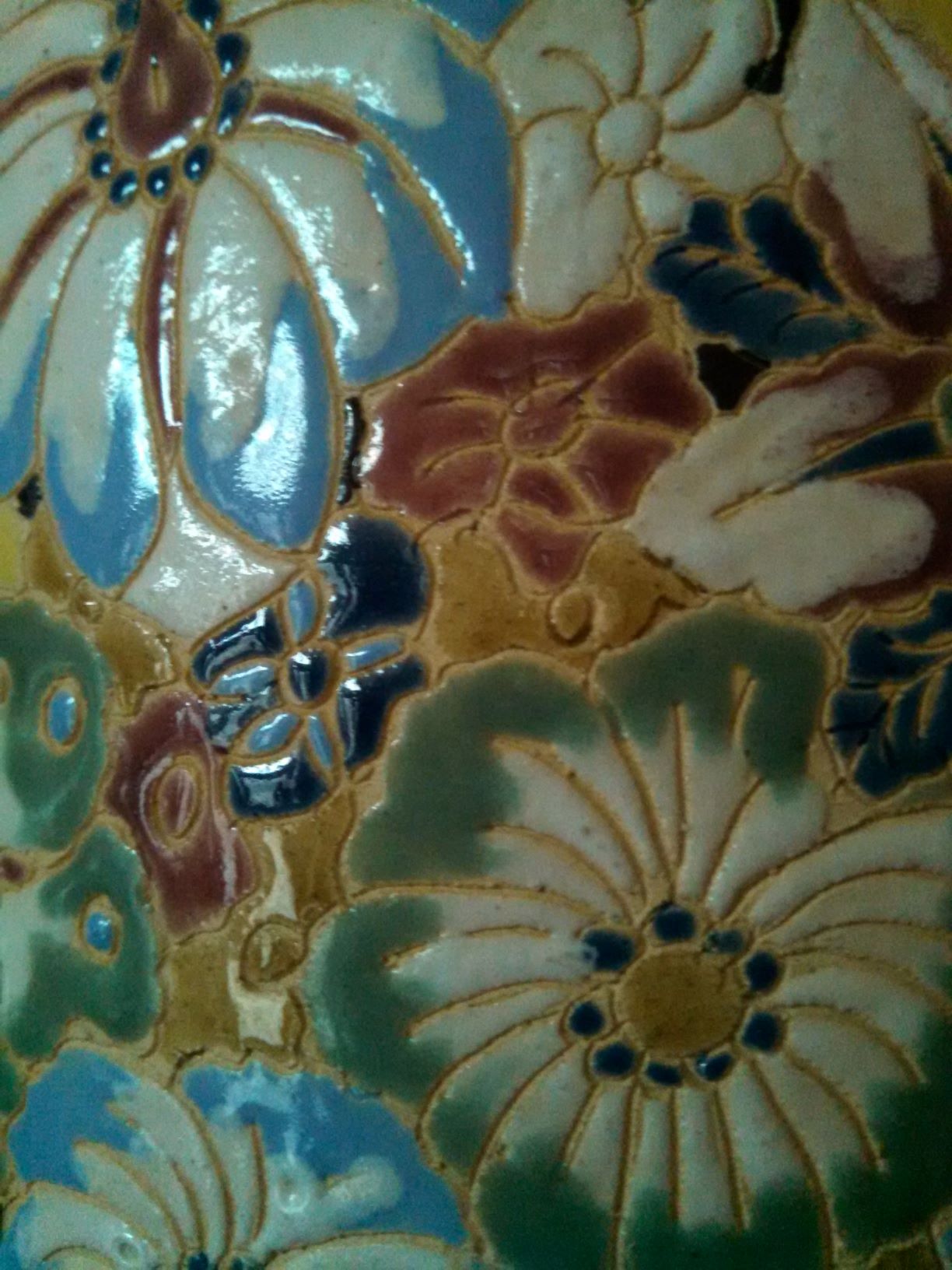 Close up flower vase.jpg