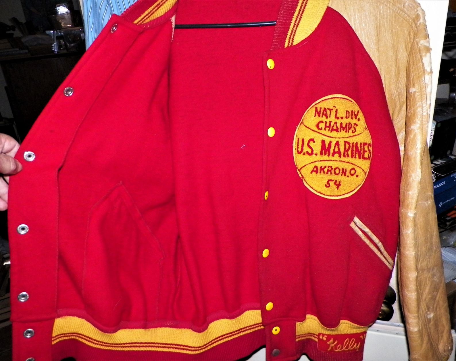 CLOTHES JACKET 1954 MARINES BASKETBALL 3AAAZ.JPG