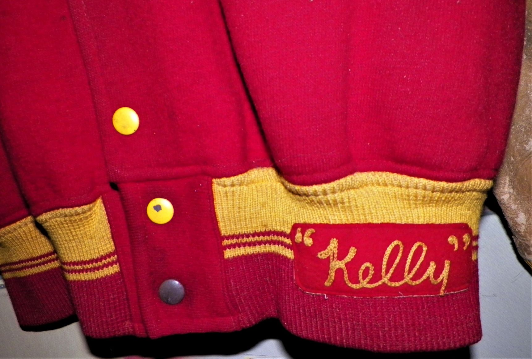 CLOTHES JACKET 1954 MARINES BASKETBALL 3AAZ.JPG