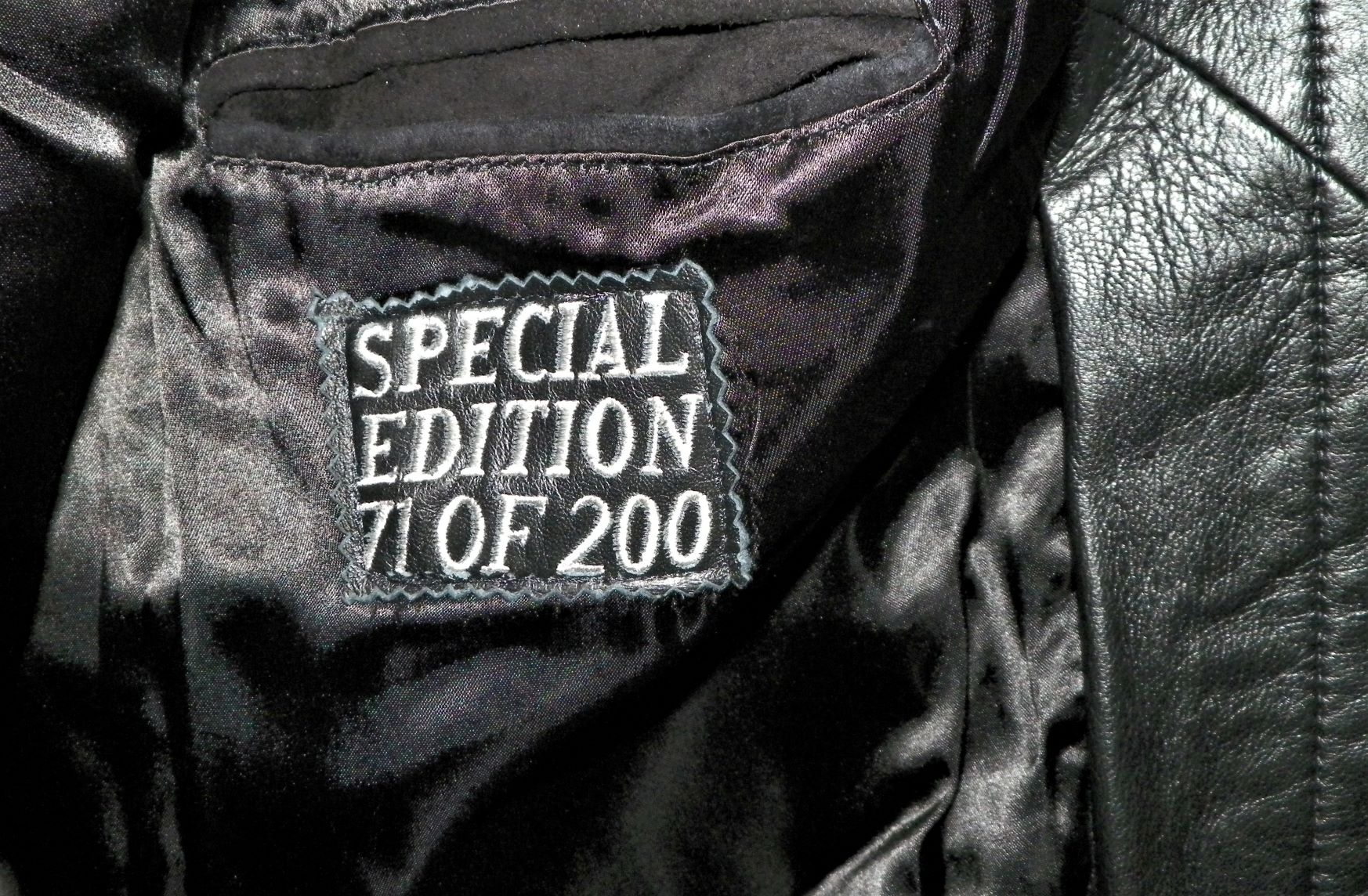 CLOTHES JACKET DISNETLAND TOMORROW LAND MONORAIL SPECIAL EDITION 5AA.JPG