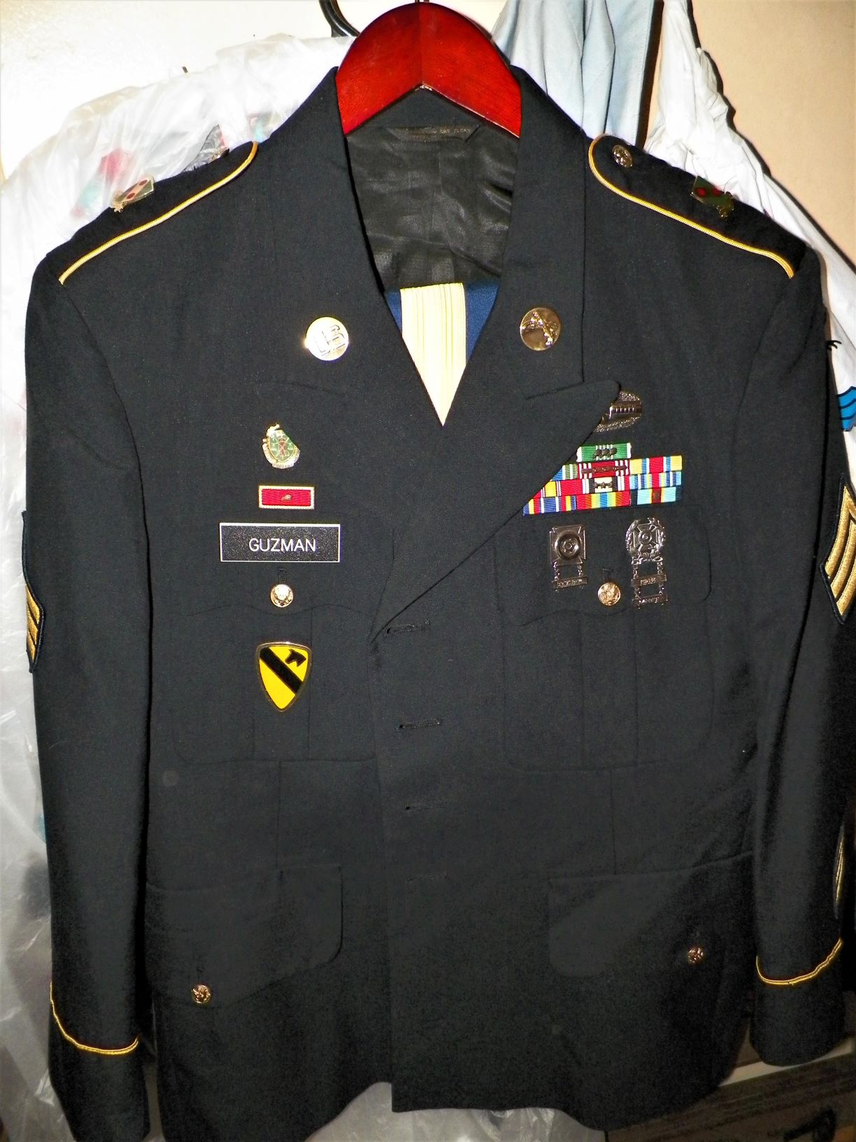 CLOTHES MILITARY DRESS UNIFORM 2AA.JPG