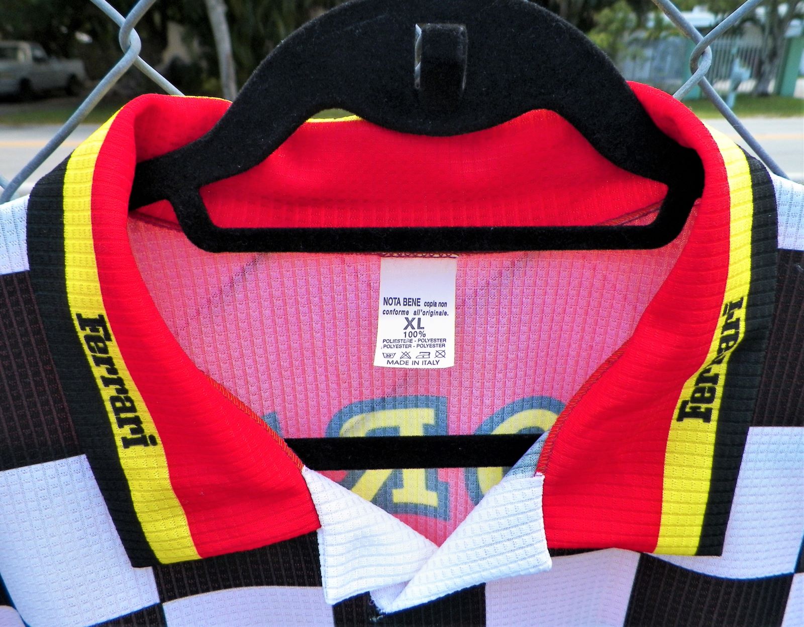 CLOTHES SHIRT FERRARI 2AA.JPG