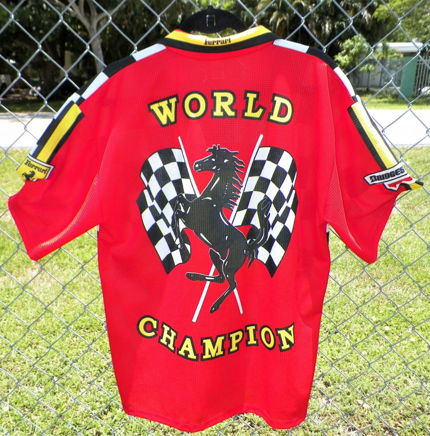 CLOTHES SHIRT FERRARI 3AAA.JPG