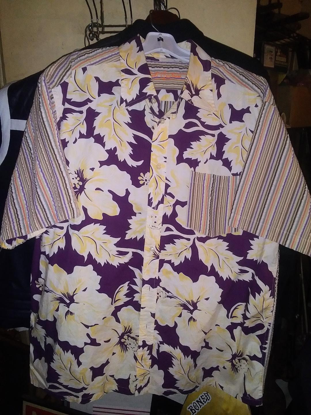 CLOTHES SHIRT ROBERT GRAHM HAWAIIAN 1AA.jpg