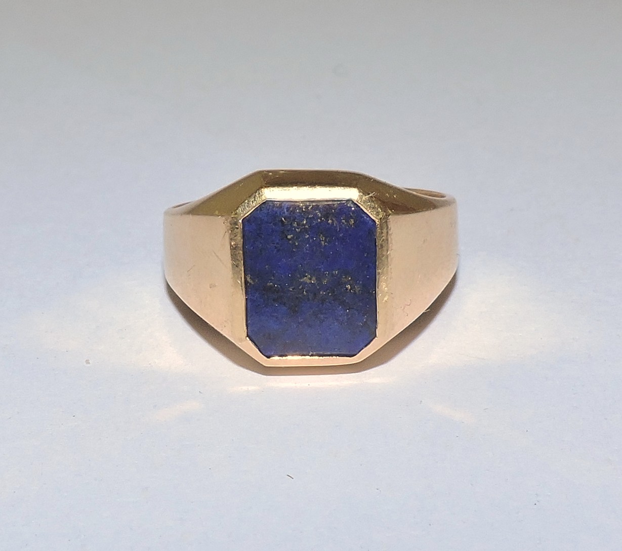 Clyde Duneier Ring B.JPG