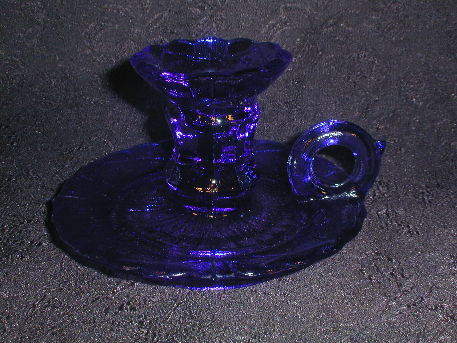 Cobalt Chamberstick (2).JPG