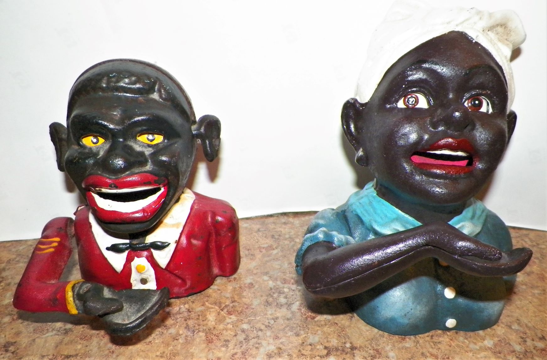 COLLECTIBLE BANK CAST IRON BLACK AMERICANA A GROUP 1AA.JPG