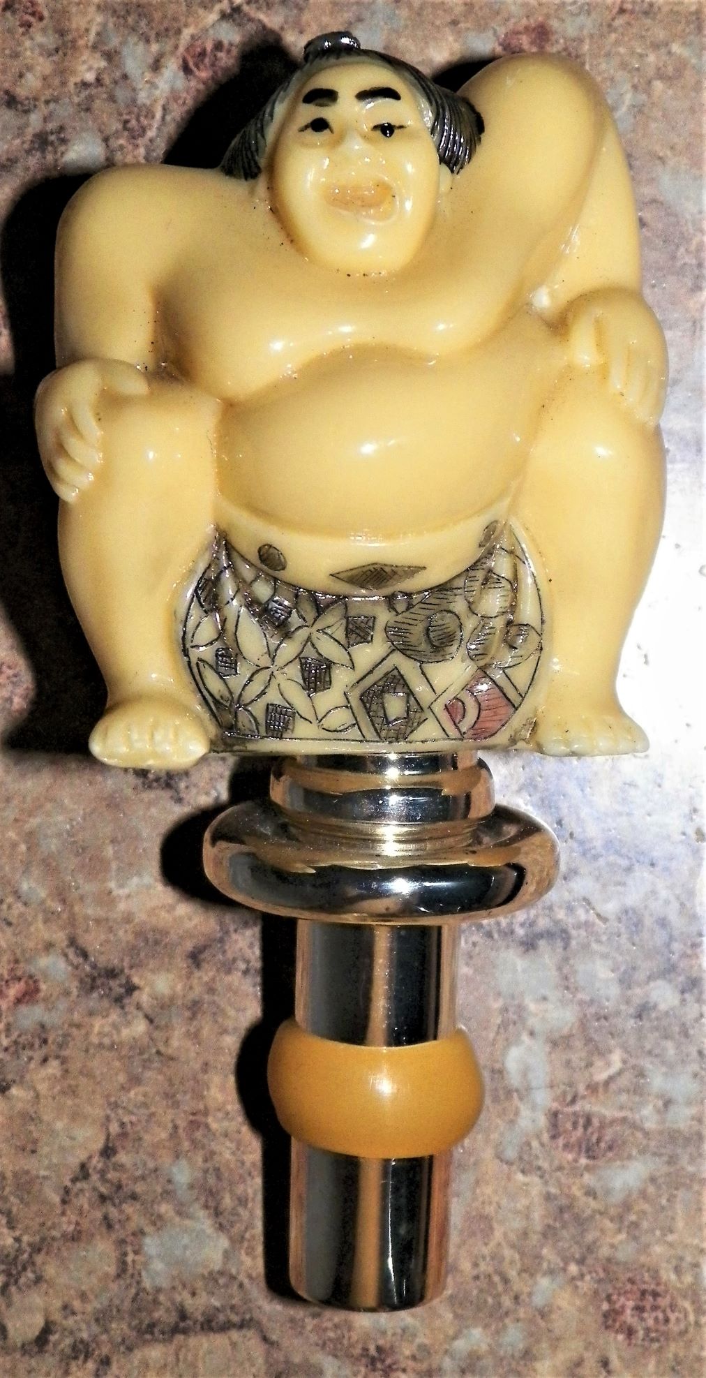 COLLECTIBLE BOTTLE STOPPER CHINESE 1AAA.JPG