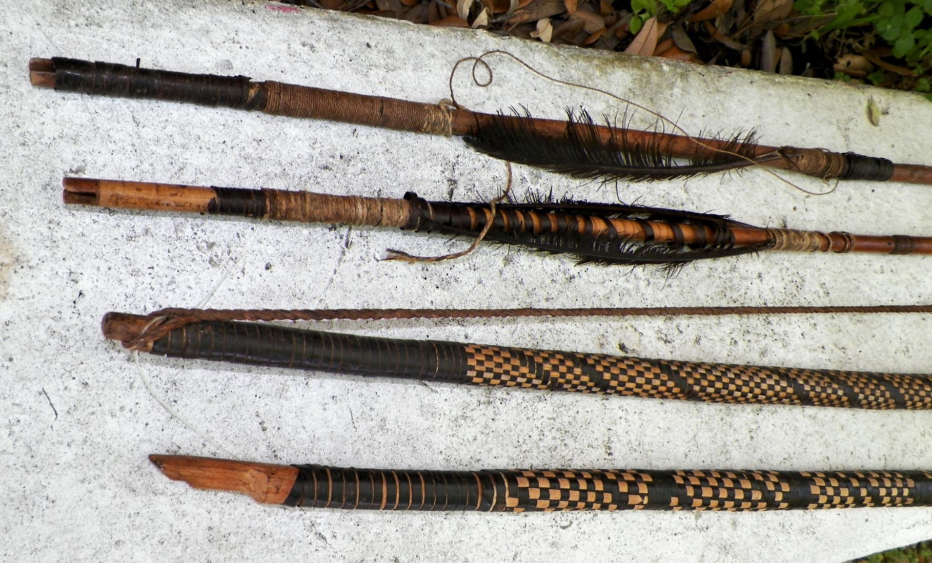 COLLECTIBLE BOW AND ARROWS BRAZIL 3AA.JPG
