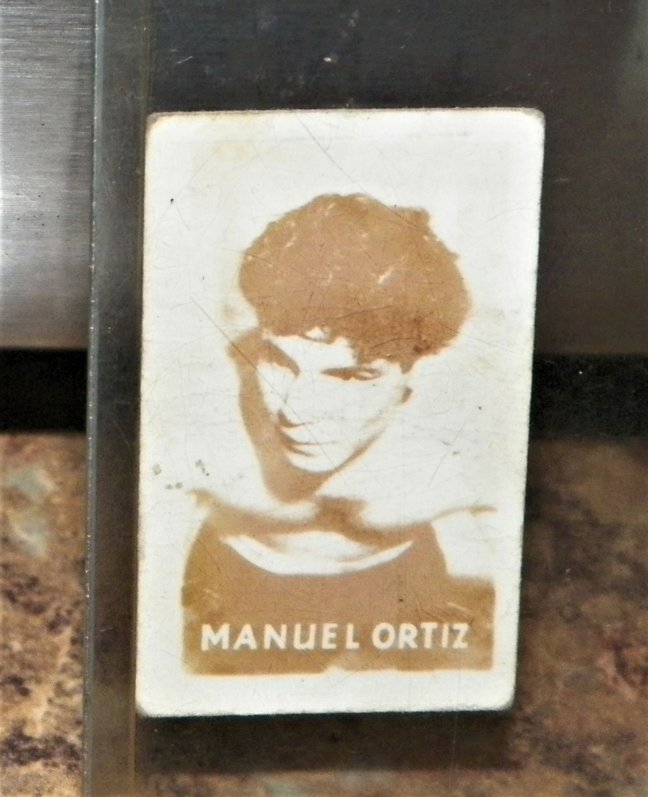 COLLECTIBLE CARDS BOXING MANUEL LOPEZ TOBACCO CARD 1AA.JPG