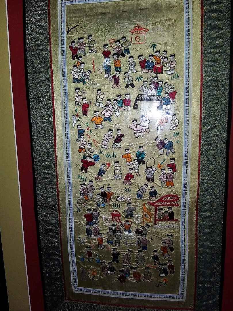 collectible chinese silk fabric 1aa RESIZED.jpg