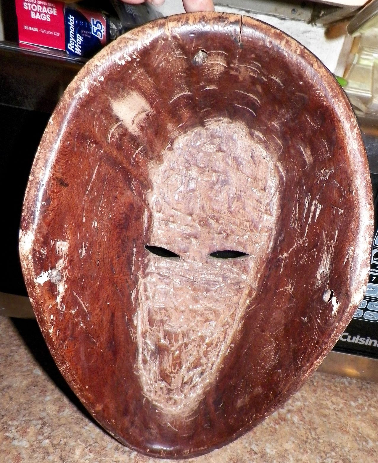 COLLECTIBLE MASK AFRICAN 4AA.JPG