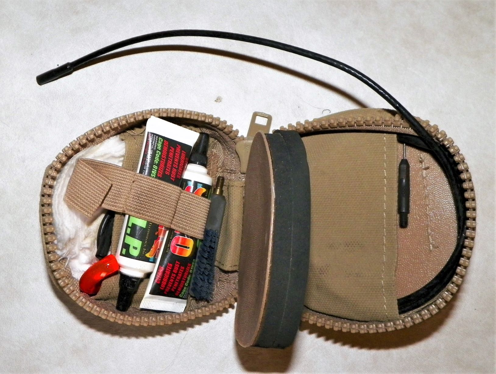 COLLECTIBLE MILITARY A GROUP 6DAA.JPG