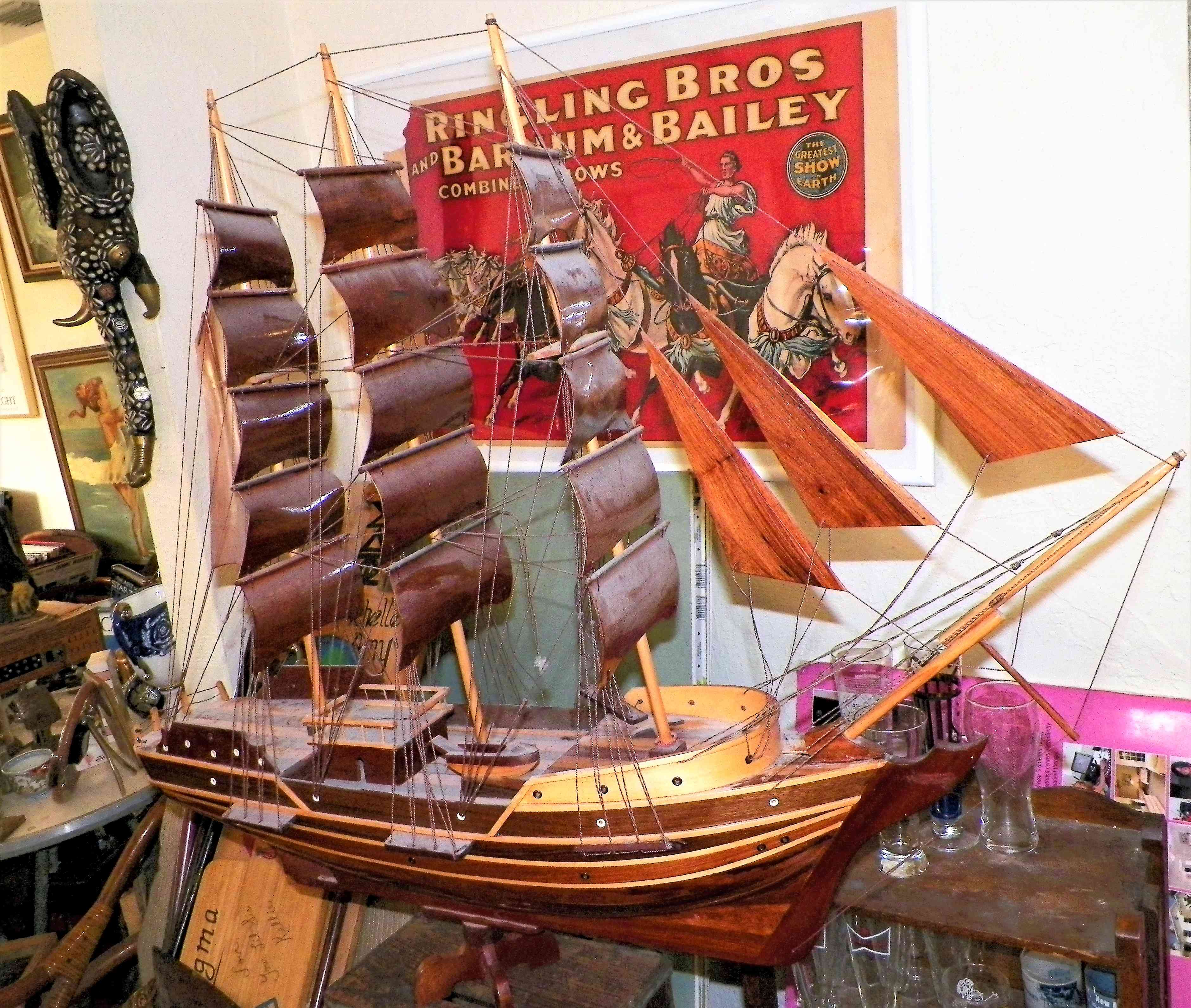 COLLECTIBLE MODEL SHIP WOODEN RESIZED 1.JPG