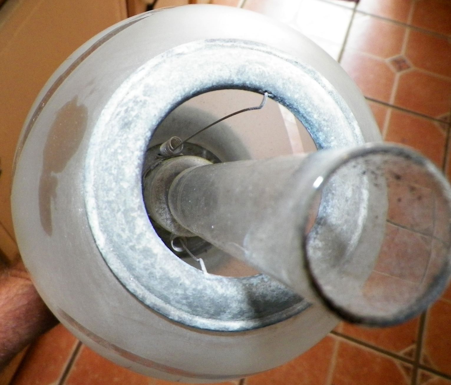 COLLECTIBLE NAUTICAL LANTERN WALL MOUNT 7AA RESIZED.JPG