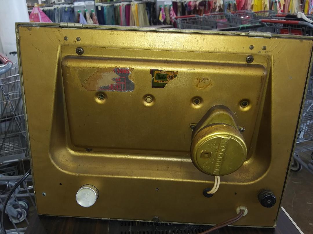 COLLECTIBLE OLYMPCI SIGN ELECTRIC 2AA.jpg