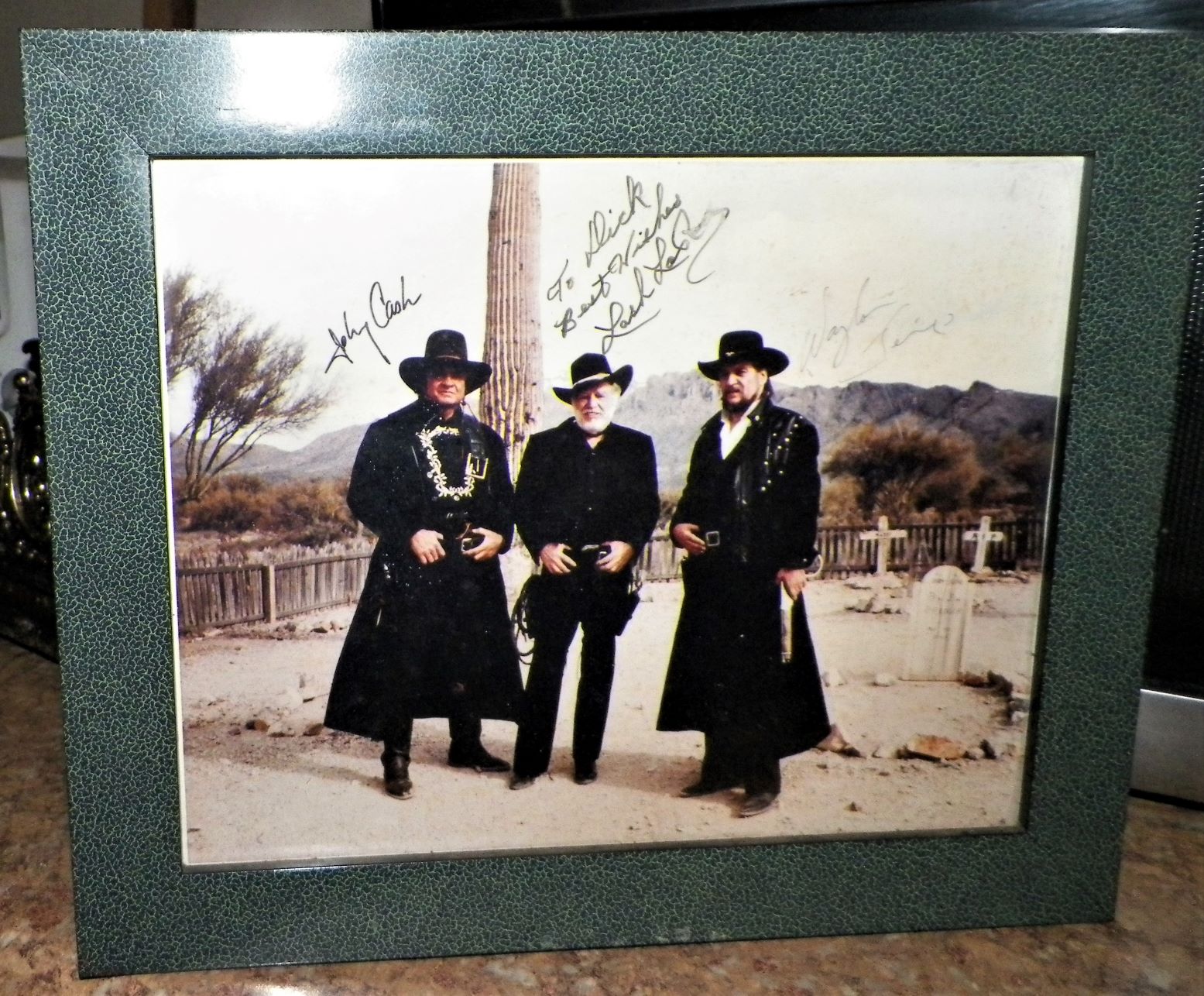 COLLECTIBLE PHOTO JOHNNY CASH LASH LARUE WAYLAN JENNINGS 1AAzz.jpg