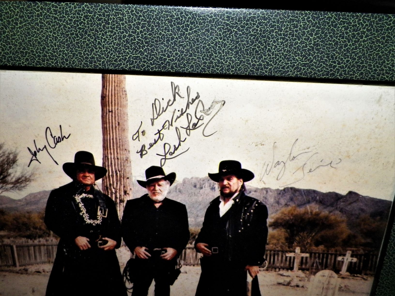 COLLECTIBLE PHOTO JOHNNY CASH LASH LARUE WAYLAN JENNINGS 3AAzz.jpg