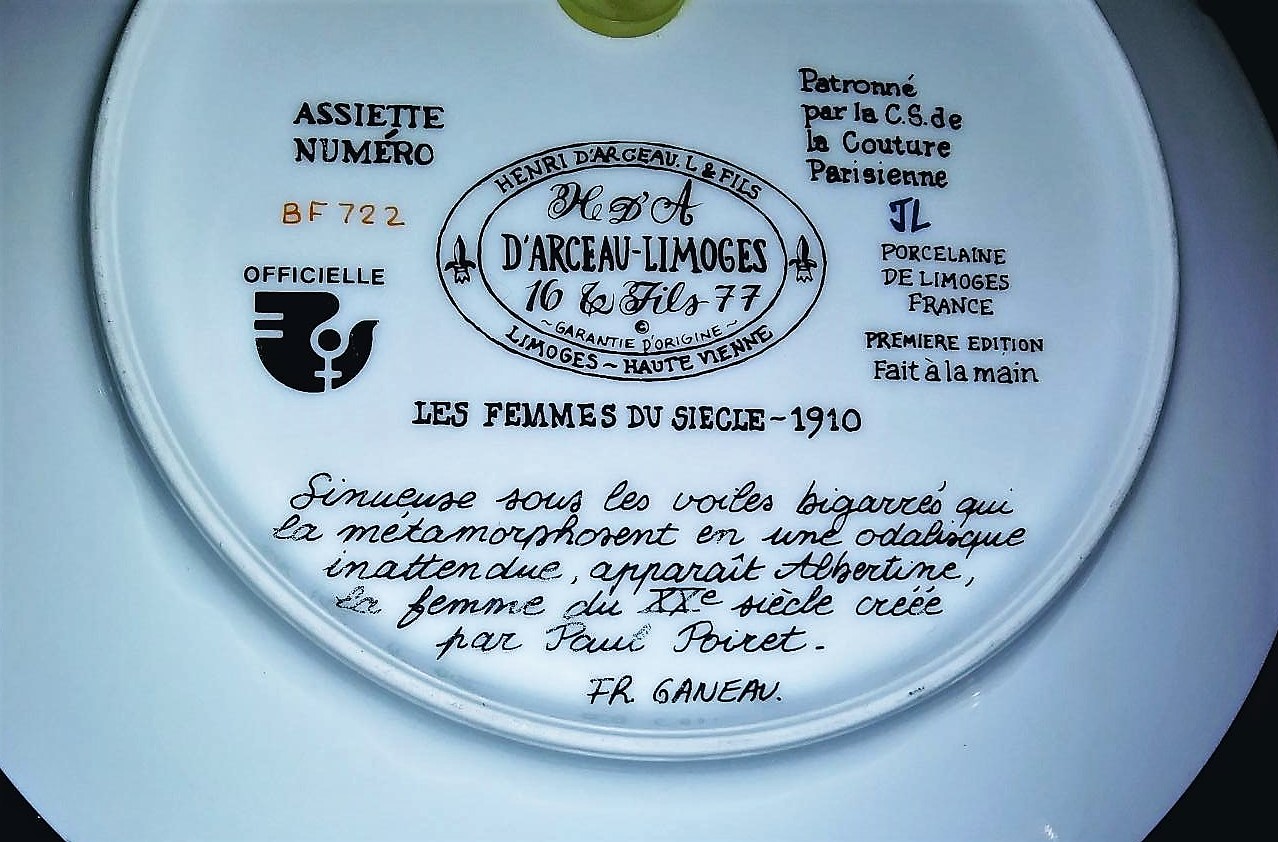 COLLECTIBLE PLATE LIMOGE 4AAA.jpg