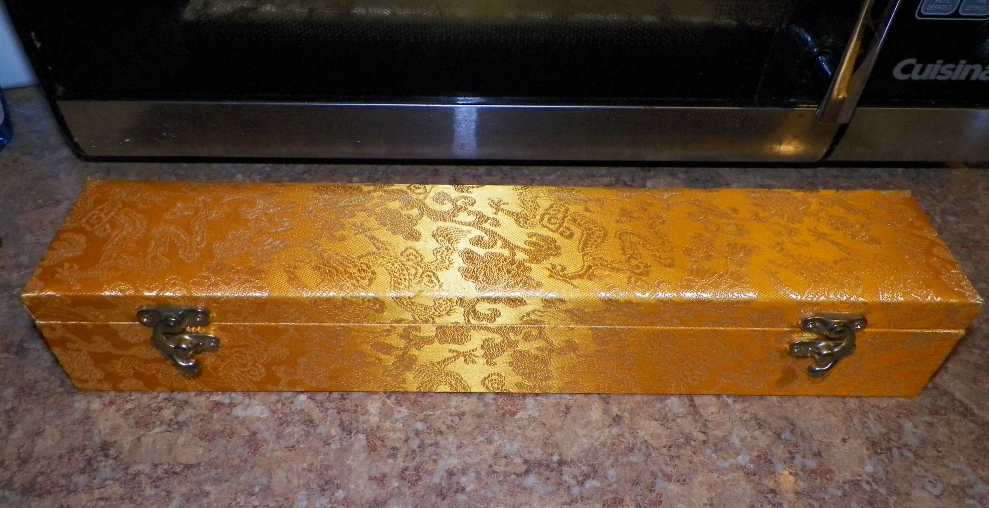 COLLECTIBLE SCROLL CHINESE 81 INCHES 15 INCHES SIDES 1AA.JPG