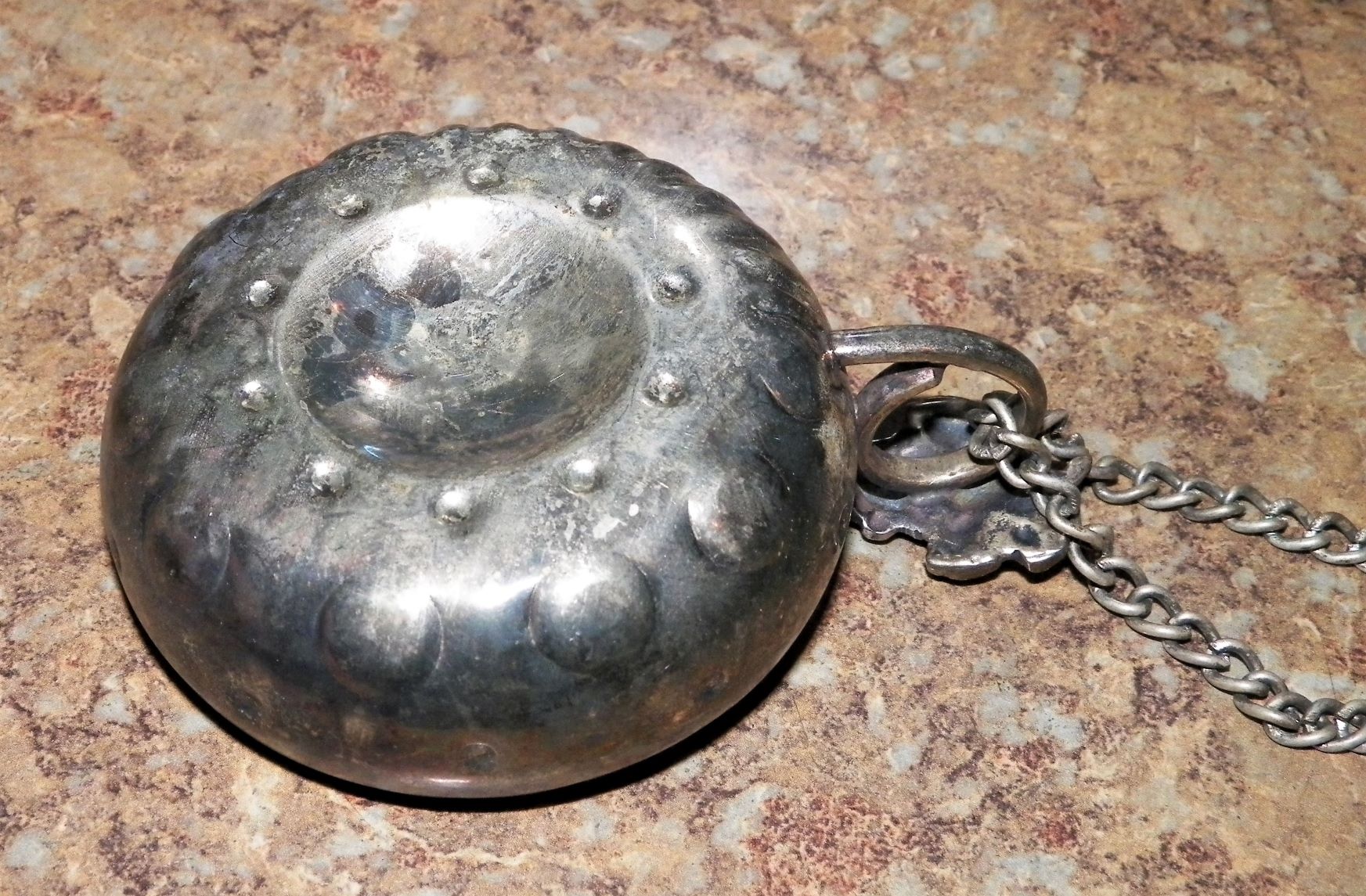 COLLECTIBLE SPITTOON MINI 5AA.JPG
