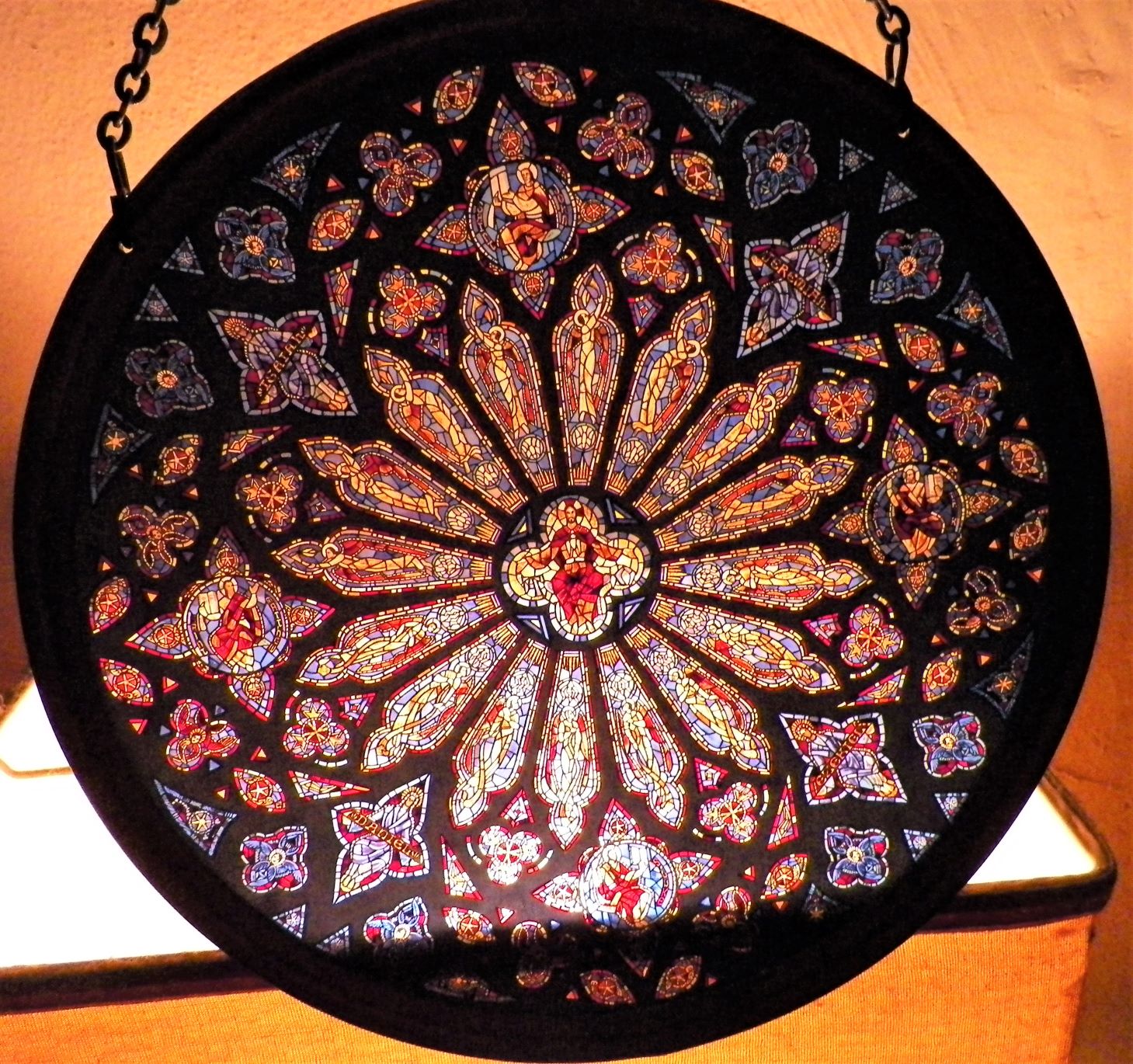 COLLECTIBLE STAIN GLASS RELIGOUS 1AA.JPG