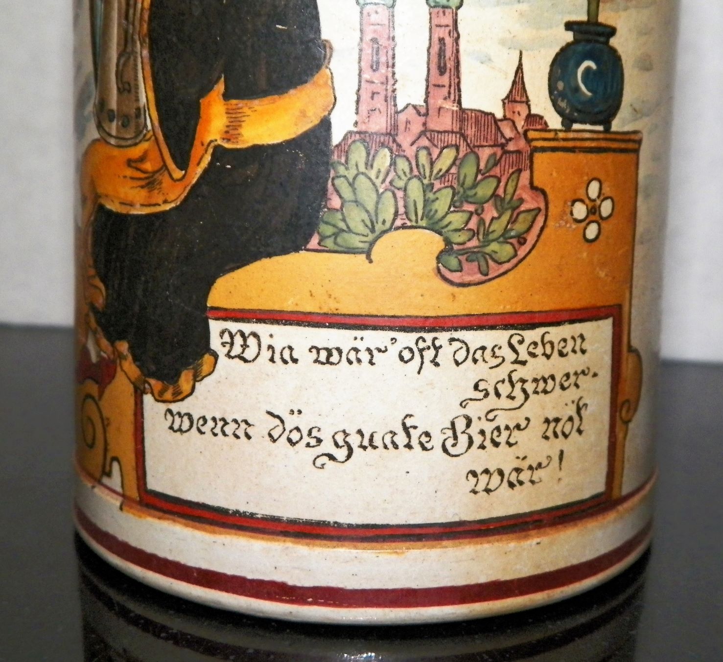 collectible stein BEER STEIN SMALL 1AAA.JPG