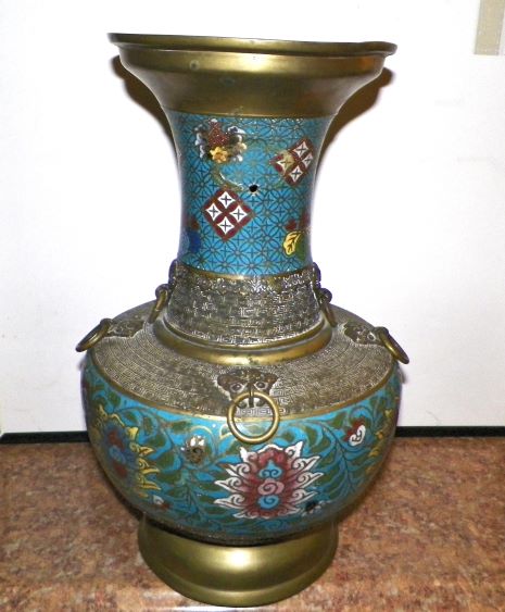 COLLECTIBLE VASE JAR BRASS NO BOTTOM 1AA.JPG