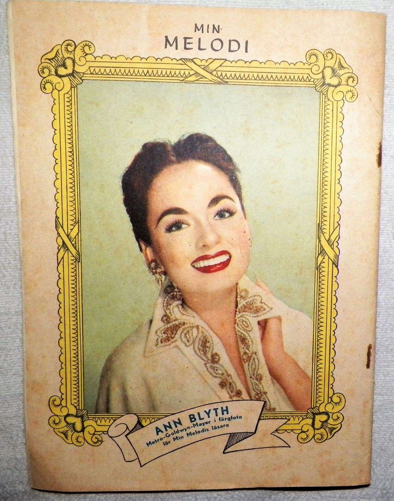 COMIC A A COMIC GROUP FROM REBECCA 1AA ANNE BLYTHE COMIC 5AAZ.jpg